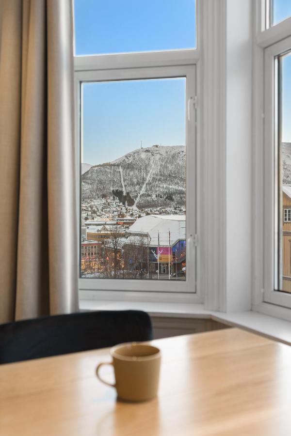 Historical Villa In The City Center Tromso Bagian luar foto